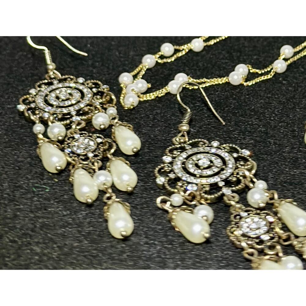 Plunder Gold Tone SET Faux Pearl Rhinestone Necklace Earrings Bridal Statement - Picture 8 of 10
